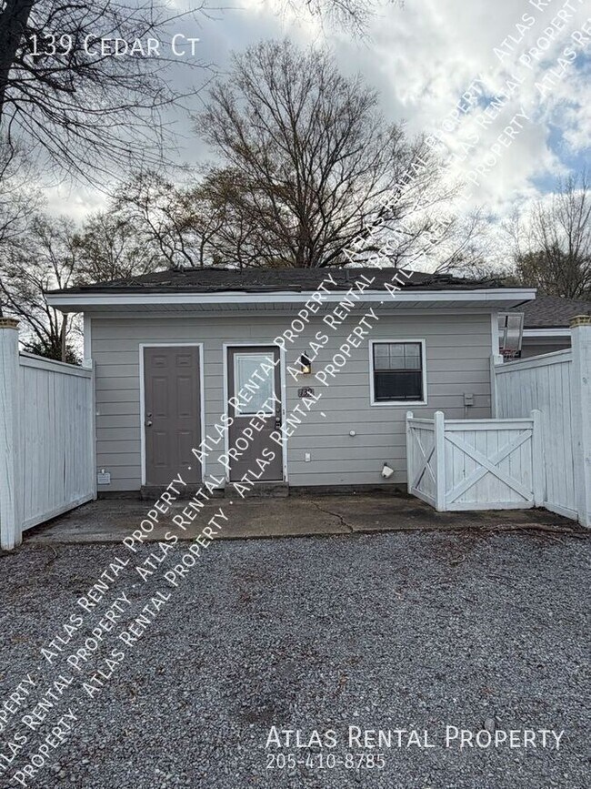 Foto del edificio - 139 Cedar Ct