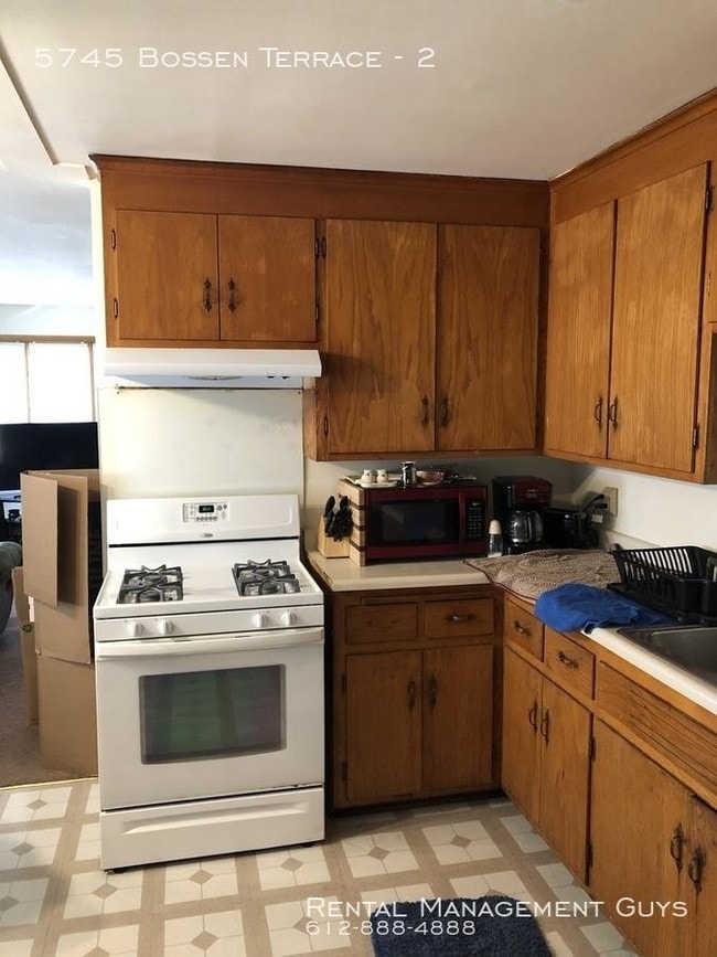 Building Photo - 1 bedroom in Minneapolis MN 55417