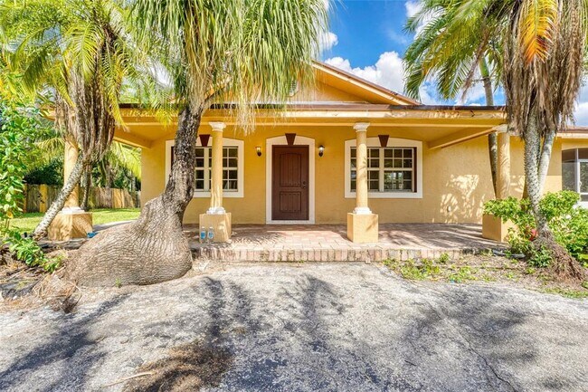 Foto del edificio - 5130 SW 208th Ln