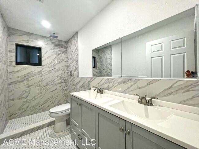 Building Photo - 4 br, 2 bath House - 1951 Northwest 2nd Ct