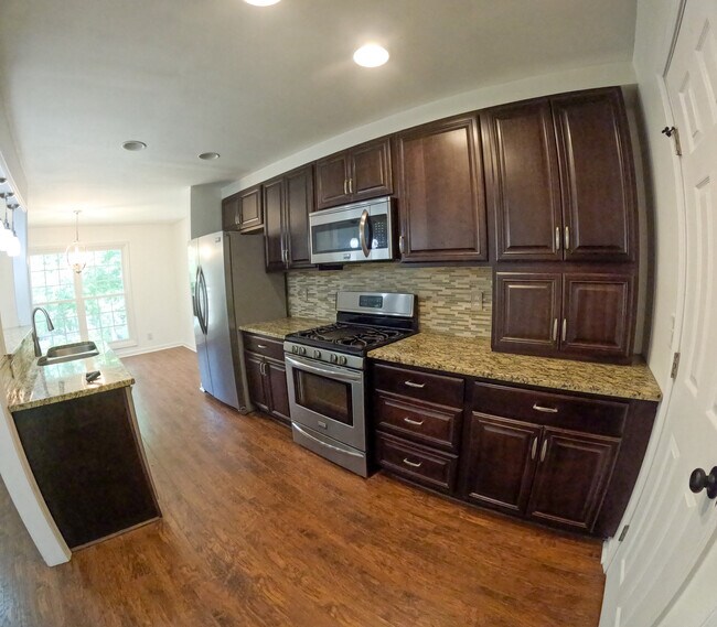 Foto del edificio - 705 Bridge Ln SE