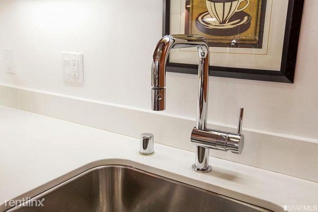 Foto principal - 1 br, 1 bath Condo - 1856 Franklin St