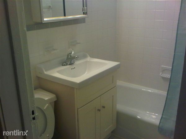 Building Photo - 6911 Fresh Pond Rd