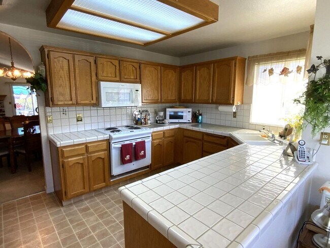 Foto del edificio - Northwest Yuba City Special 1/2 Off 1st Month