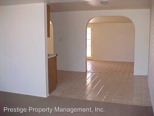 Building Photo - 4678 E 25th St