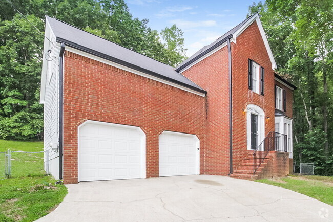Building Photo - 1785 Fairfax Dr