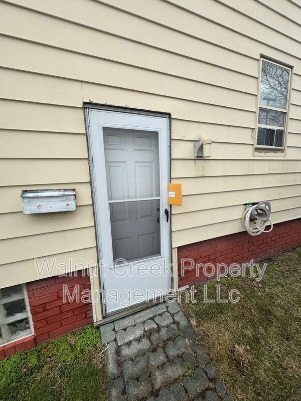 Foto del edificio - 1201 E 172nd St