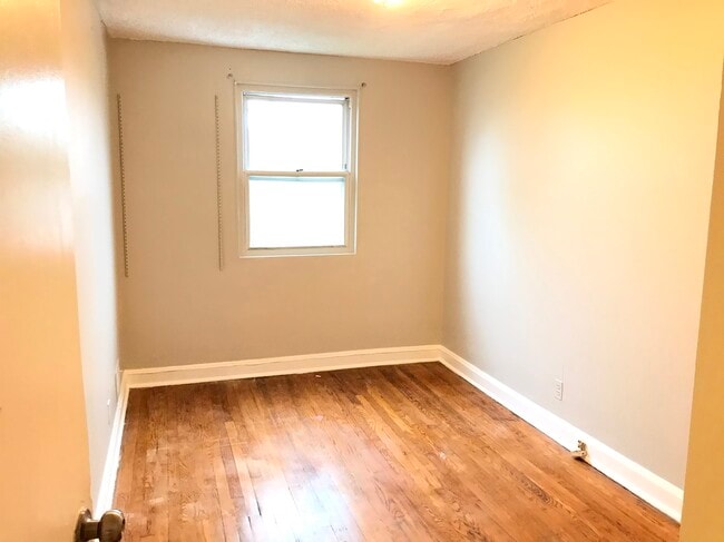 Building Photo - 4107 Rokeby Rd