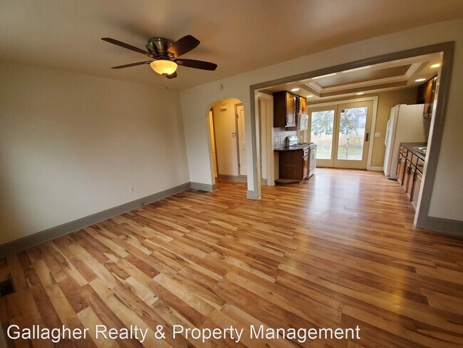 Building Photo - 2 br, 1 bath House - 36 English Rd