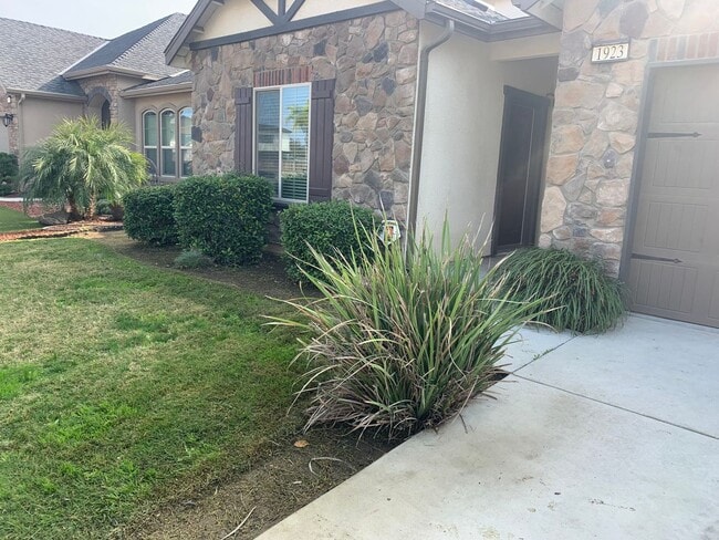 Foto del edificio - Coming Soon!