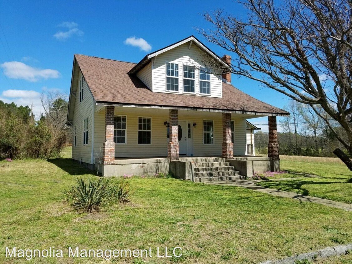 301 Boyd St, Norlina, NC 27563 House for Rent in Norlina, NC