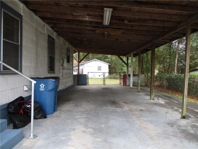 Building Photo - 3310 Altama Ave