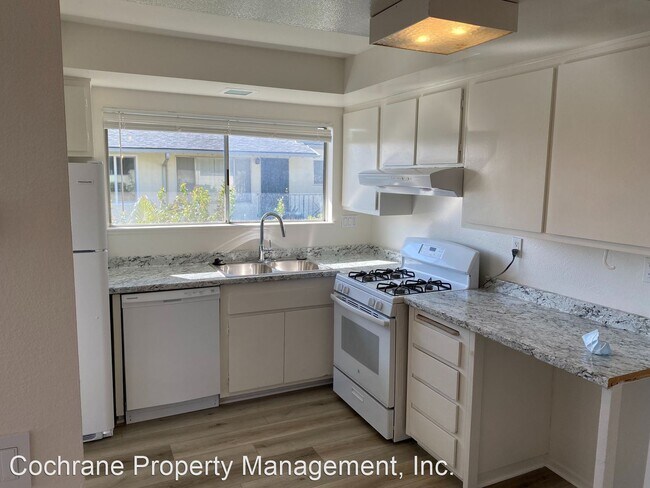Foto del edificio - 4 br, 2 bath House - 7580 Cathedral Oaks R...