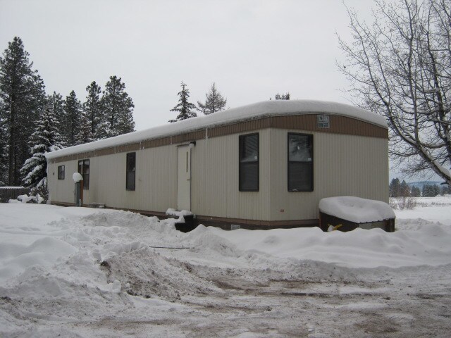 Building Photo - 701 Tall Pine Ridge
