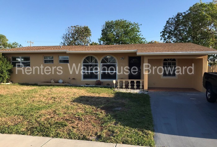 Primary Photo - 910 NE 49th St