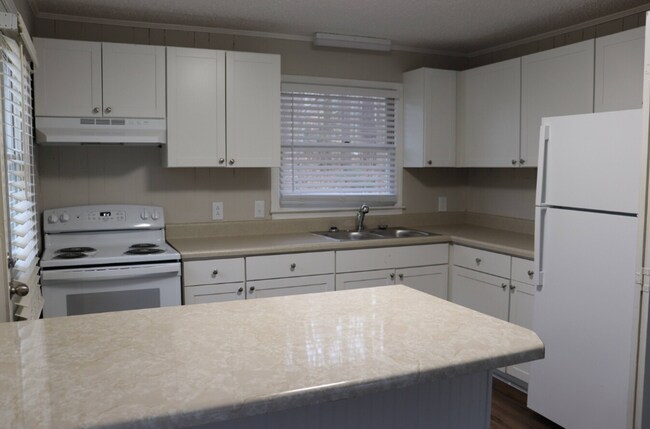 Foto del edificio - 127 Allendale Dr