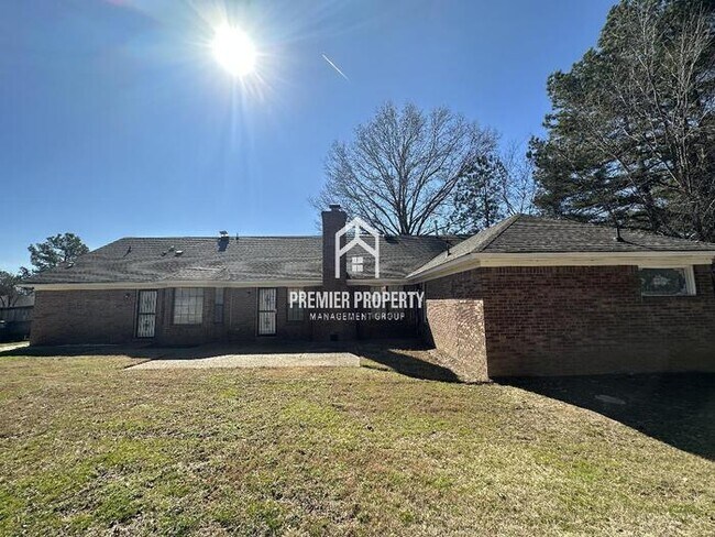 Building Photo - 8280 Chimneyrock - Coming Soon!