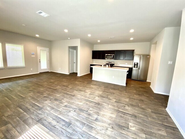 Building Photo - 12751 Landon Light Ln