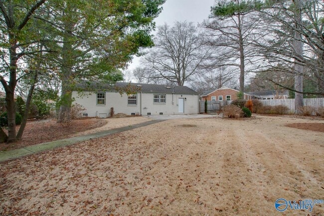 Building Photo - 6521 Chadwell Rd SW