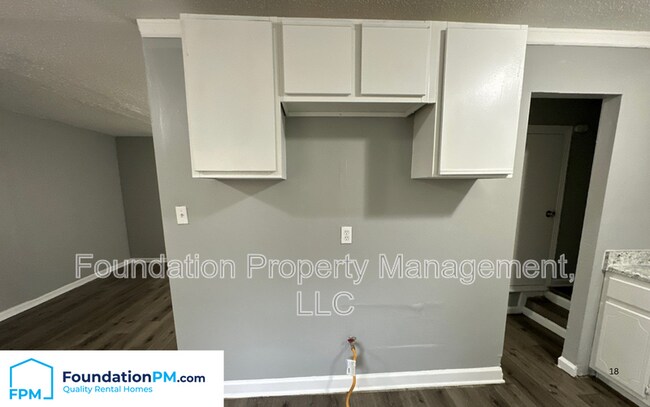 Foto del edificio - 3181 Parham St