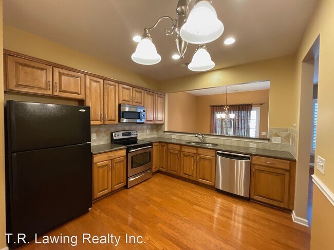 Foto del edificio - 3 br, 2.5 bath House - 10333 Blakeney Pres...