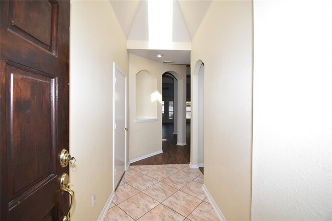 Foto del edificio - 3015 Glencullen Ln