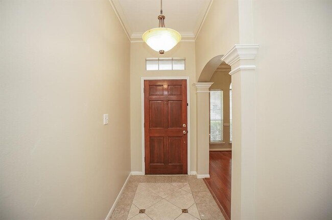 Building Photo - 19119 Rebel Yell Dr