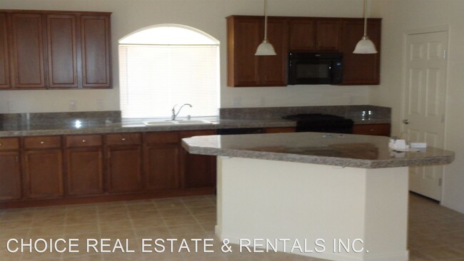 Building Photo - 5 br, 3.5 bath House - 5138 Bonnie Doon Lane