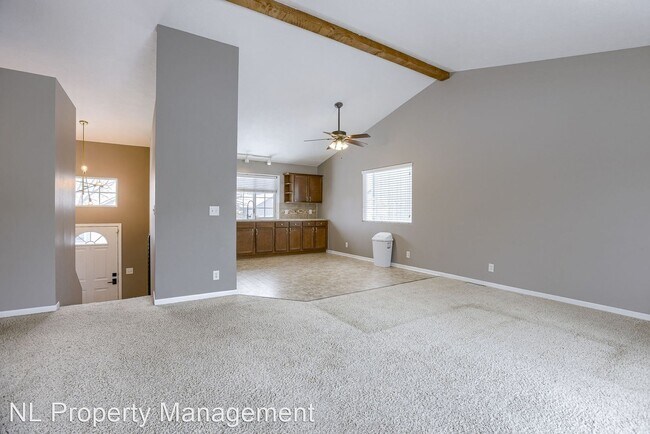 Building Photo - 3 br, 2 bath House - 6702 N 148th Street