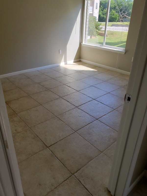 Foto del edificio - 2200 Classen Blvd