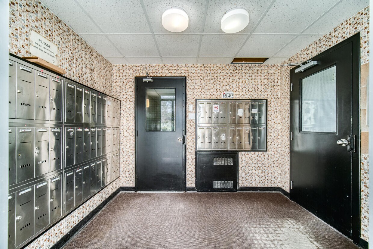 Photo du bâtiment - 3025-3025 Olivet St