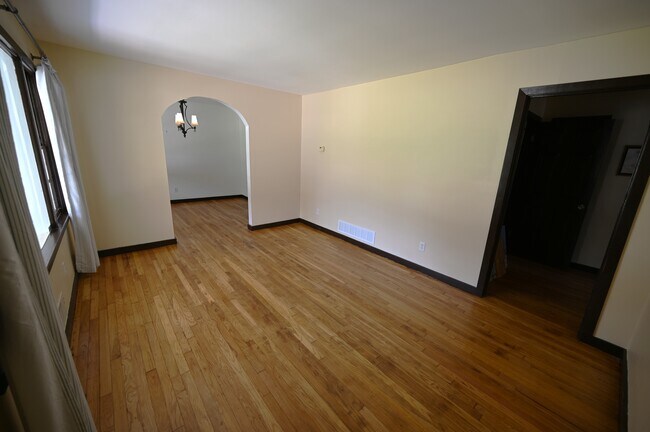 Foto del edificio - 664 Church St NW