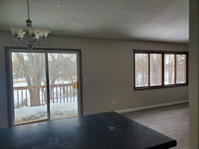 Foto del edificio - 1836 55th St E