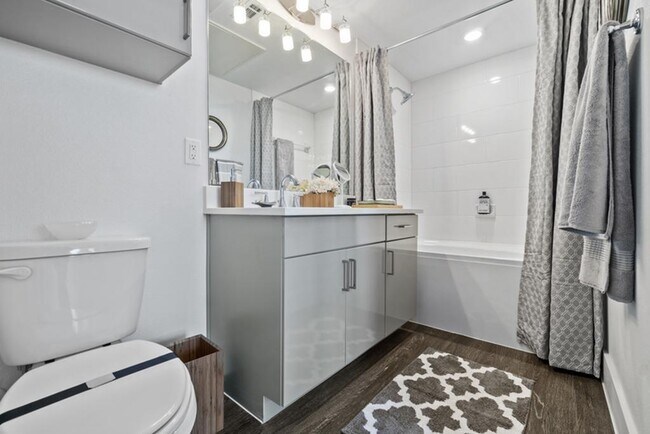Building Photo - 4522 Amuse Ave
