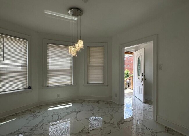 Foto del edificio - 54 Ward Pl