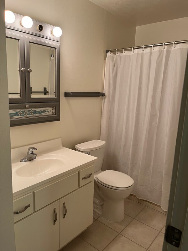 4649 Croftshire Dr Unit 4649 Croftshire dr., Dayton, OH 45440 Room