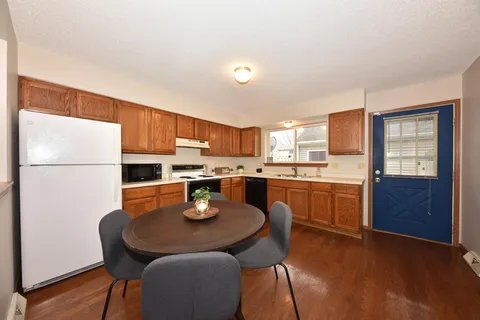 Foto del edificio - W163N11528 Windsor Ct