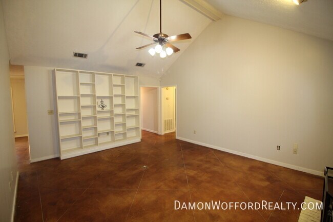 Foto del edificio - 308 Woodrun Dr