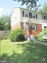 Building Photo - 2227 Arlington Terrace