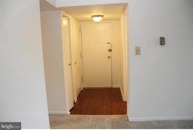 Photo - 1441 Northgate Square Apartment