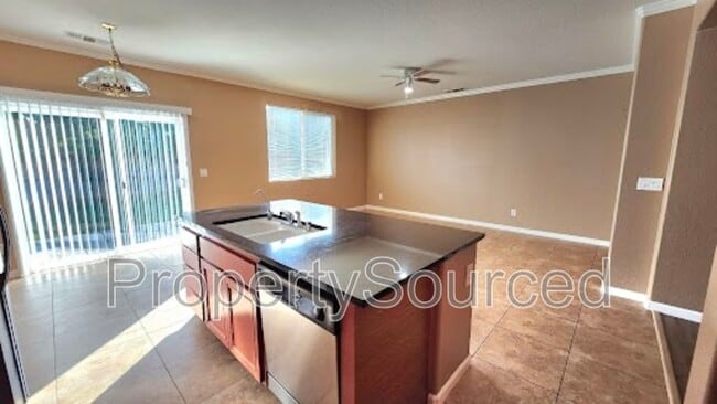 Building Photo - 192 Catmint St