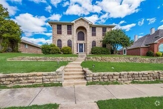 Building Photo - 803 Livingston Dr