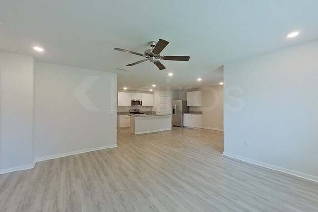 Building Photo - 4686 Malay Cir