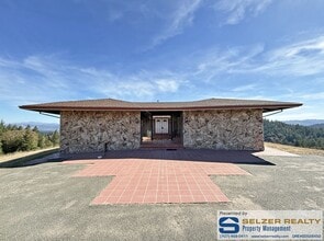 Building Photo - 2701 Fort Bragg - Willits Rd