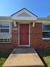 Building Photo - 1956 S Hiram St
