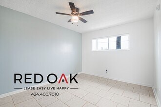 Building Photo - 1430 N Citrus Ave