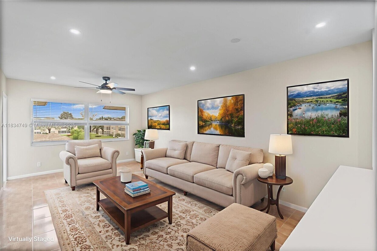 Foto principal - 3405 NW 48th Ave