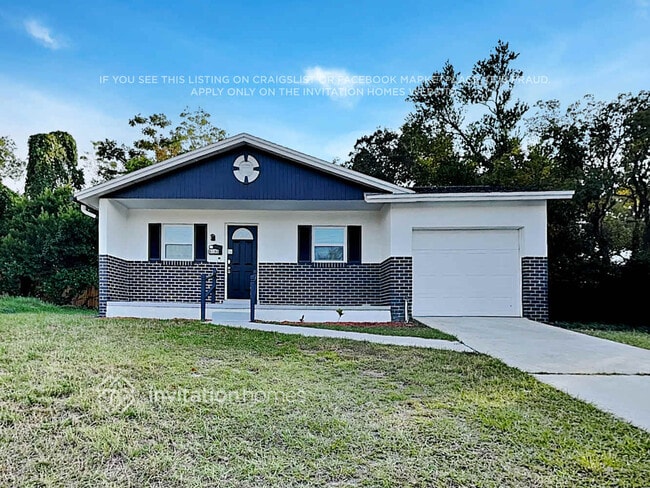 Building Photo - 6146 Balboa Dr