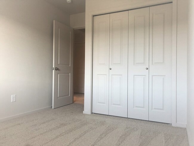 Foto del edificio - 2234 NE 115th Ct