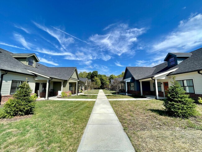Foto del edificio - The Cottages at Sanders Glen